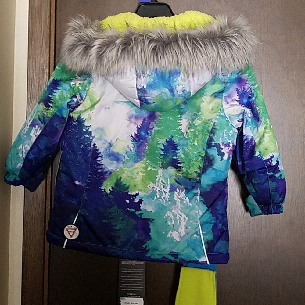 Winter jacket - Picture 2 of 3